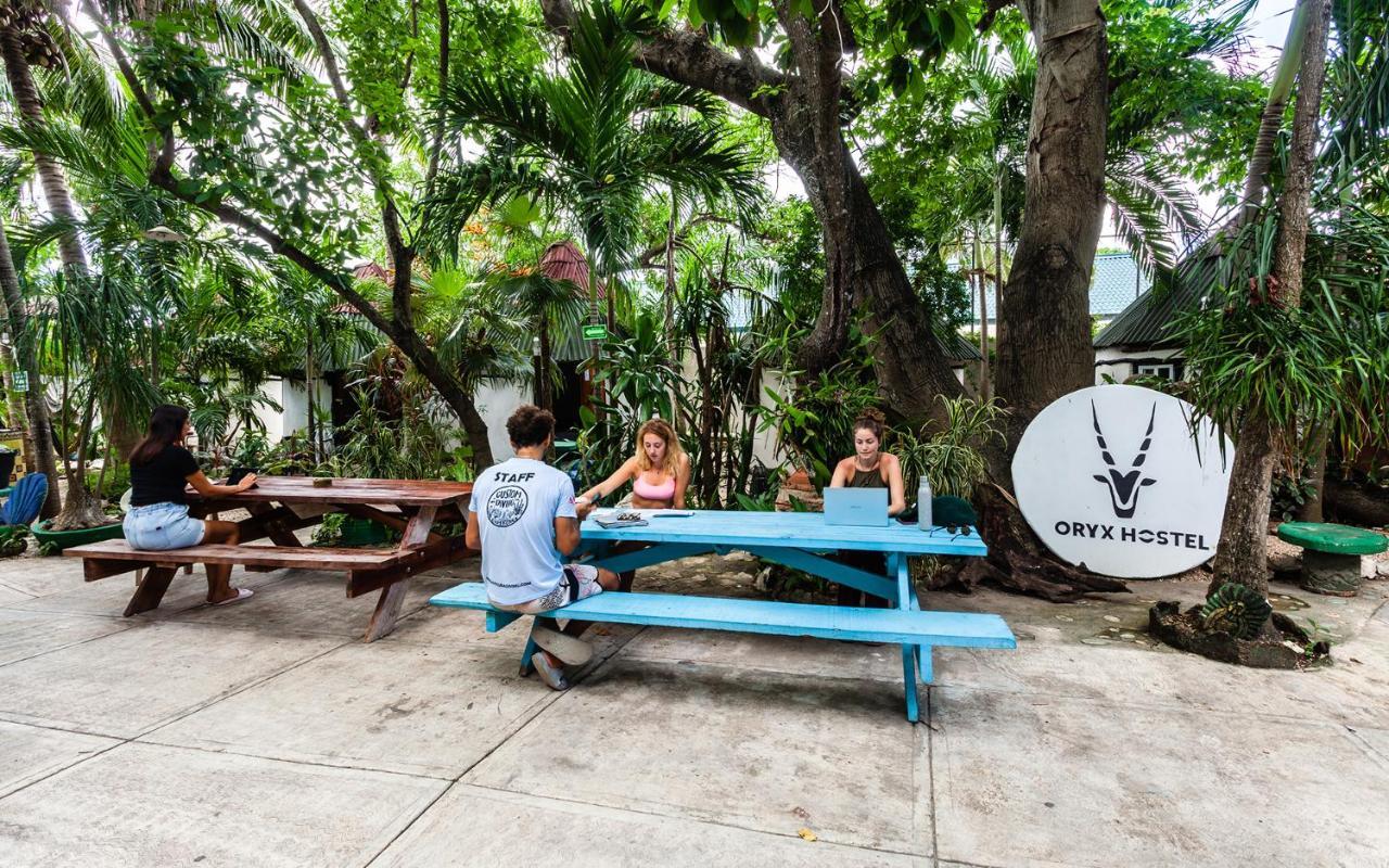 Hostel Oryx Tulum Exterior photo